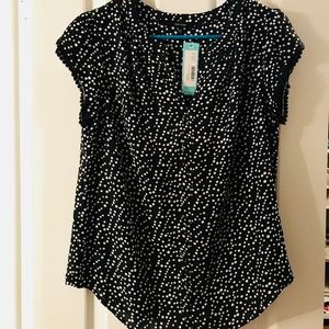 Polka dot split neck top